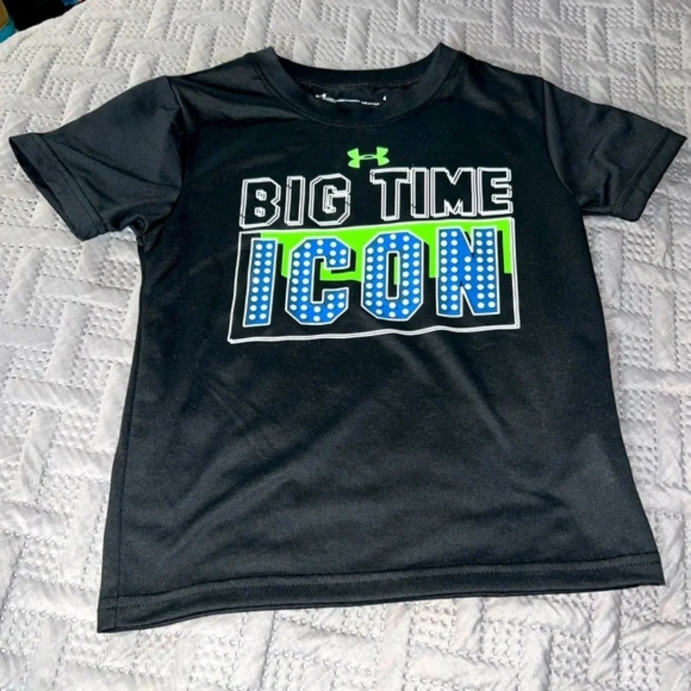 Under Armour Dri-fit shirt - Picture 1 of 3
